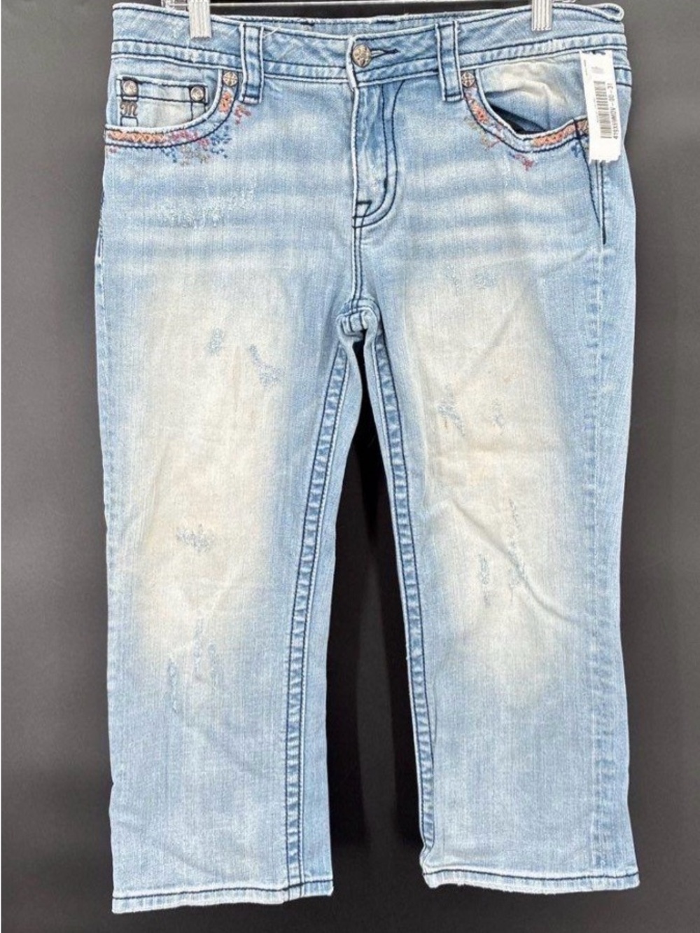Miss Me, size 32, Light Blue Cropped Women's Jeans, EUC